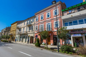 Apartmani Iris i Ana